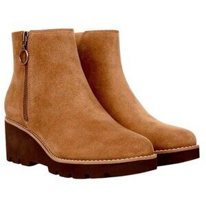 Vionic Tan Ankle Boots